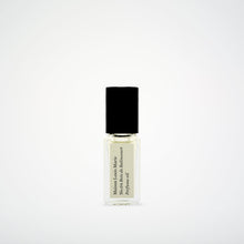 Load image into Gallery viewer, Maison Louis Marie No.4 Bois de Balincourt 3ml Perfume Oil