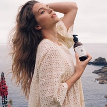 Load image into Gallery viewer, Wilder Botanics Gift of the Earth Shampoo 300ml
