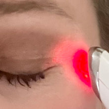 Load image into Gallery viewer, The Method Red Light Facial - Limited Offer
