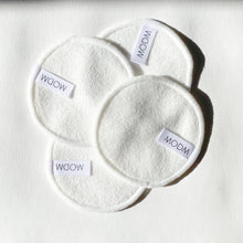 Load image into Gallery viewer, MODM Re-usable Bamboo + Cotton Discs + Wash Bag
