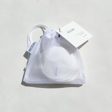 Load image into Gallery viewer, MODM Re-usable Bamboo + Cotton Discs + Wash Bag
